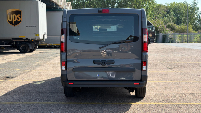 Renault Trafic Lwb Diesel LL30 Blue dCi 130 Advance [Safety] Van - Image 11